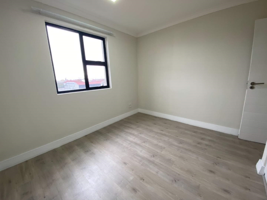 2 Bedroom Property for Sale in Zonnebloem Western Cape